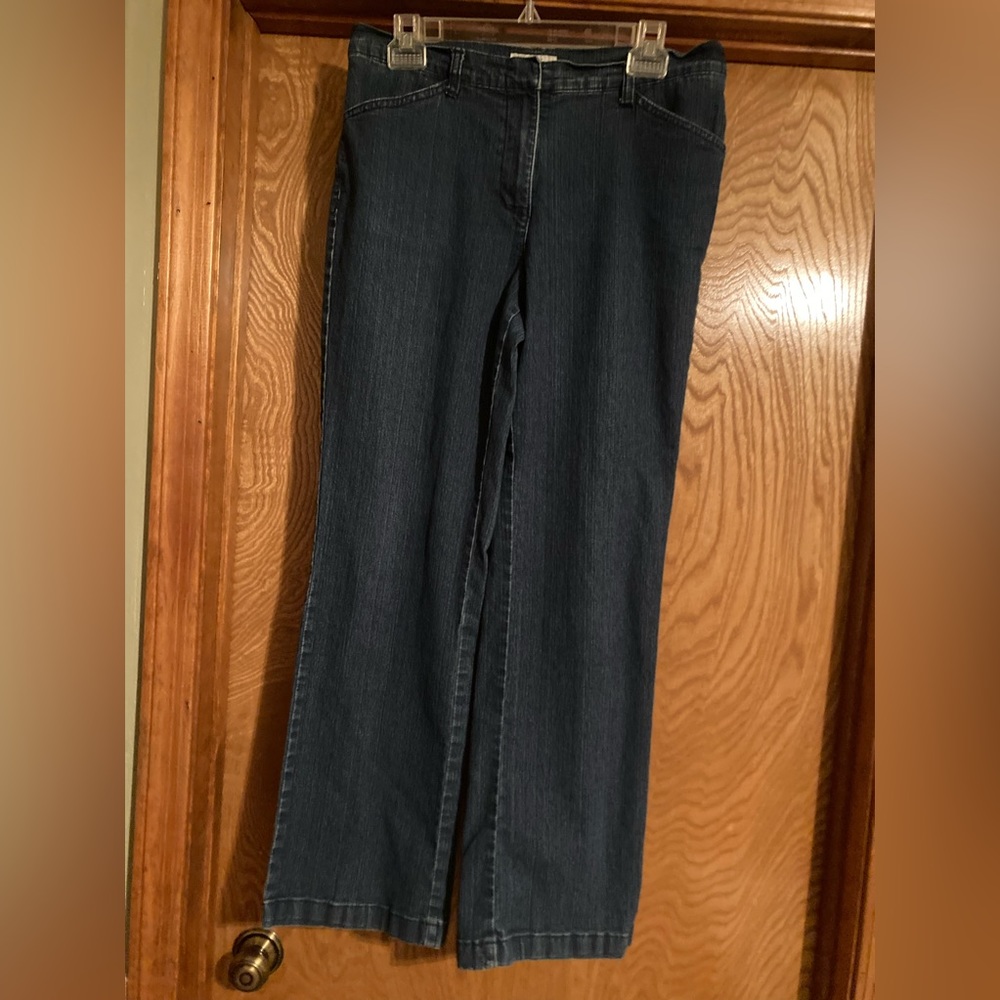 Ladies, white stag, jeans